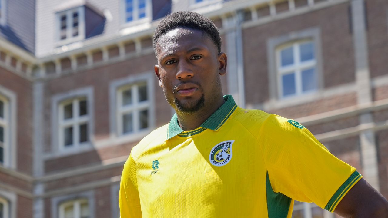 Zeefuik beloond voor sterke start bij Fortuna: spits opnieuw opgeroepen voor Jong Oranje