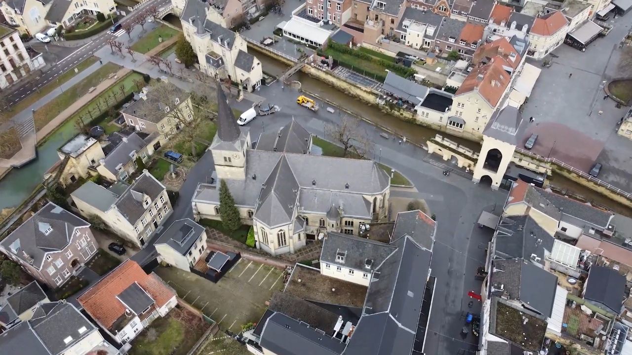 Oude kerk Valkenburg (H.H. Nicolaas en Barbarakerk )